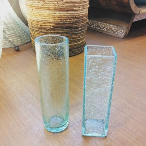 バリガラス　バリ島ガラス　　ガラスベース　ガラスの花瓶